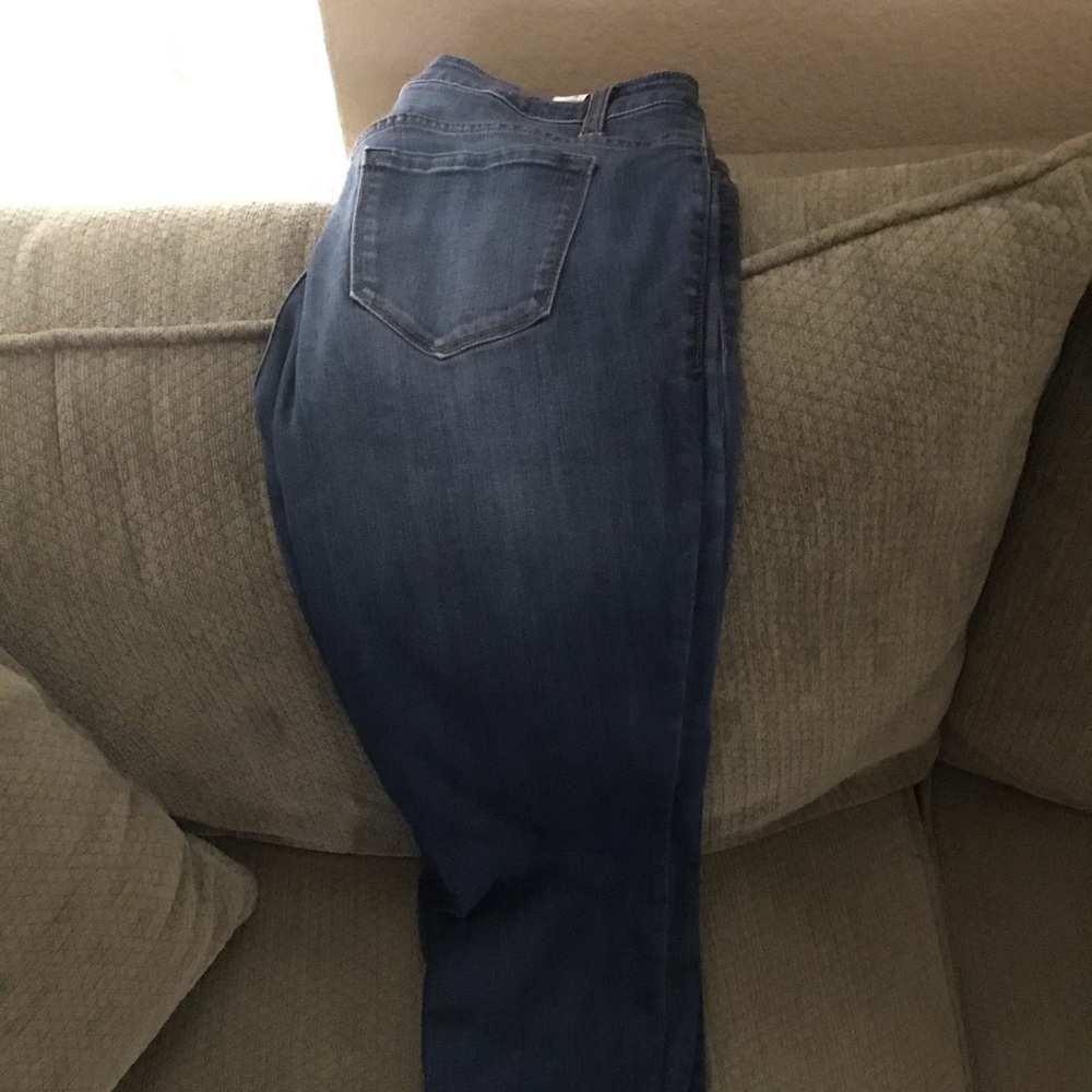 Kan Can Straight Leg Jeans